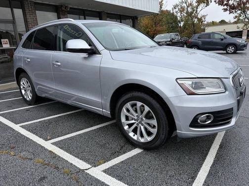 2015 Audi Q5 2.0T Premium Plus