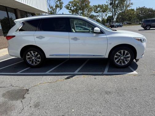 2015 INFINITI QX60 Base