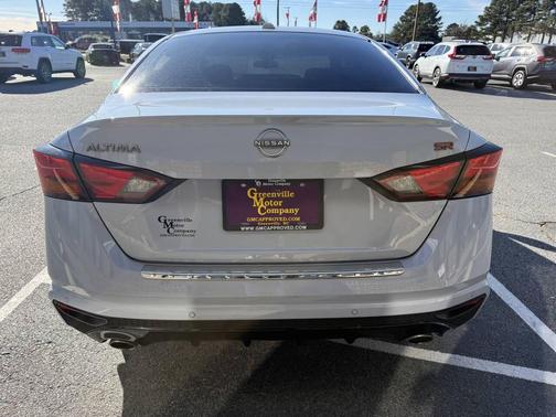 2023 Nissan Altima 2.5 SR 4dr Sedan