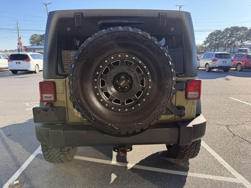 2013 Jeep Wrangler Unlimited Freedom Edition