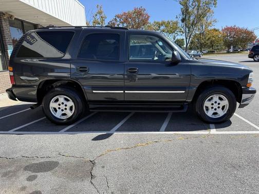 2004 Chevrolet Tahoe LS