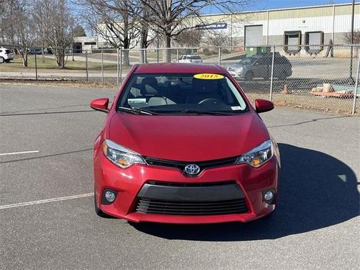 2015 Toyota Corolla LE Plus