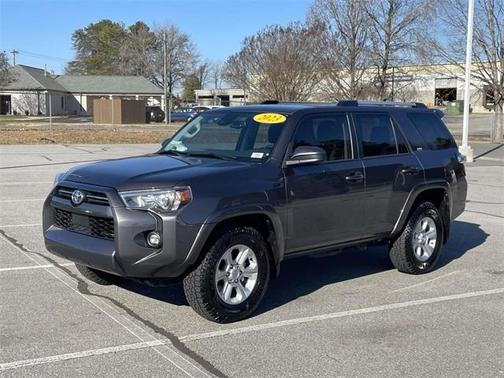 2023 Toyota 4Runner SR5
