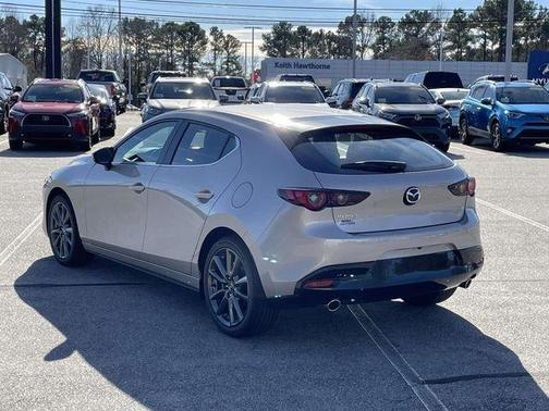 Platinum Quartz Metallic 2026 Mazda Mazda3 FWD w/Preferred Package