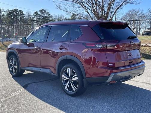 2024 Nissan Rogue SL