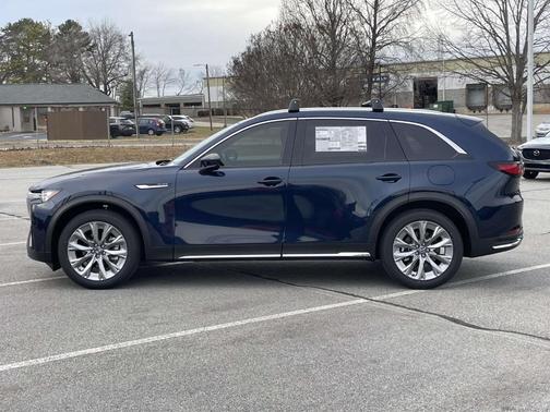 2026 Mazda CX-90 SE