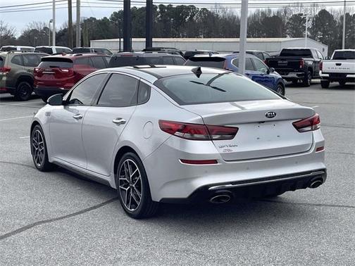 2020 Kia Optima SE