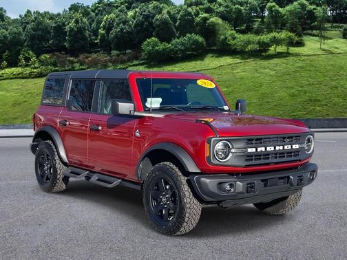 2024 Ford Bronco Black Diamond