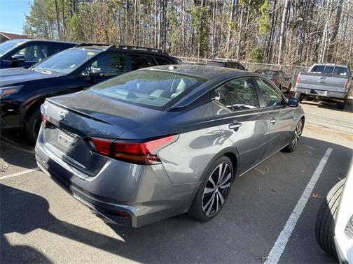 2021 Nissan Altima 2.5 SR