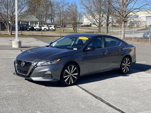 2021 Nissan Altima 2.5 SR