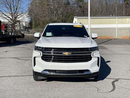 2022 Chevrolet Suburban LT
