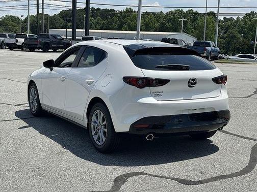Snowflake White Pearl 2026 Mazda Mazda3 2.5 S