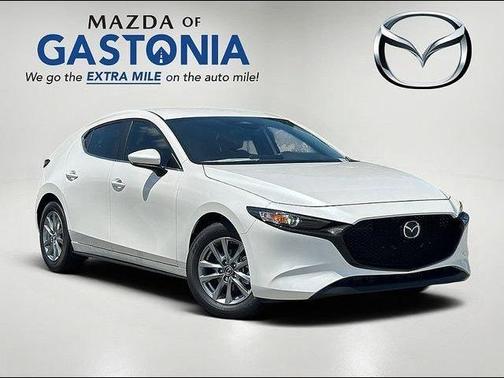 Snowflake White Pearl 2026 Mazda Mazda3 2.5 S