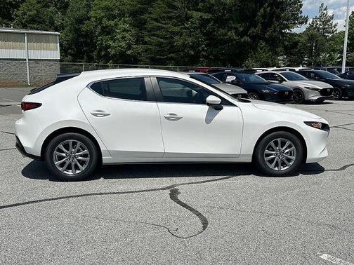 Snowflake White Pearl 2026 Mazda Mazda3 2.5 S