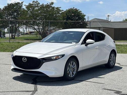 Snowflake White Pearl 2026 Mazda Mazda3 2.5 S