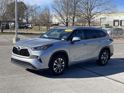 2020 Toyota Highlander XLE