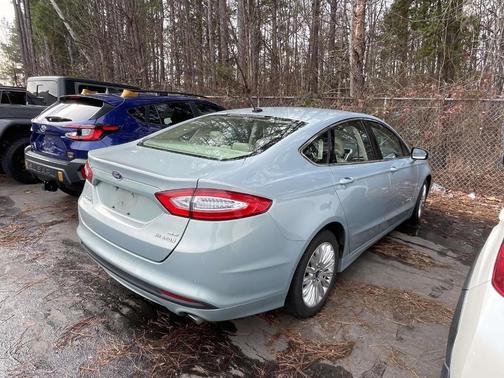 2013 Ford Fusion Hybrid SE