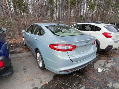 2013 Ford Fusion Hybrid SE
