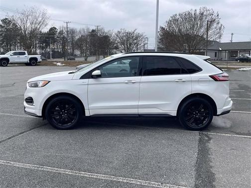 2022 Ford Edge ST Line