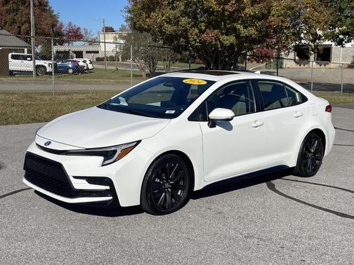 2024 Toyota Corolla Hybrid SE