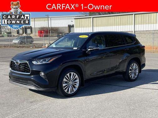 2024 Toyota Highlander Platinum