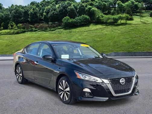 2022 Nissan Altima 2.5 SL