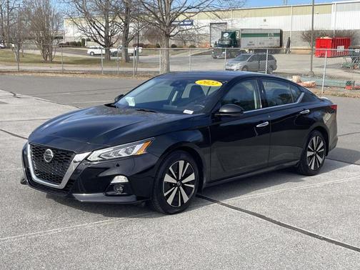 2022 Nissan Altima 2.5 SL