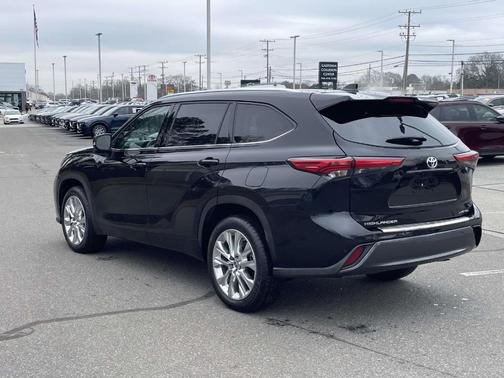 2023 Toyota Highlander Limited