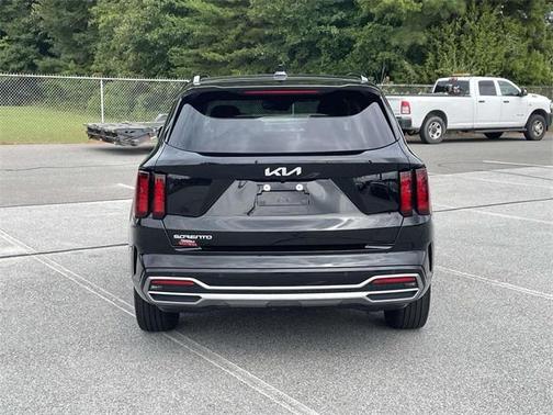 2023 Kia Sorento EX