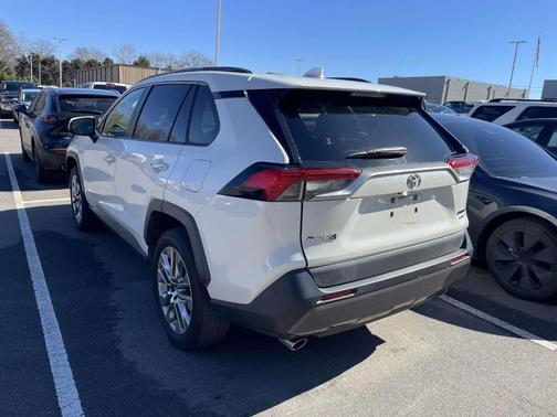 2019 Toyota RAV4 Limited