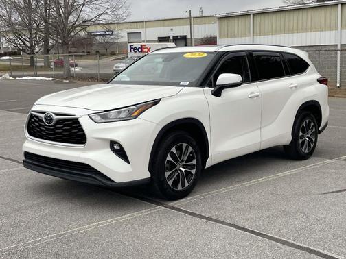 2020 Toyota Highlander XLE
