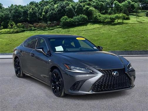 2023 Lexus ES 300h Base