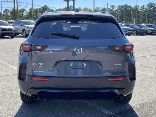 2026 Mazda CX-50 Premium