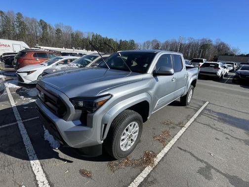 2024 Toyota Tacoma SR5
