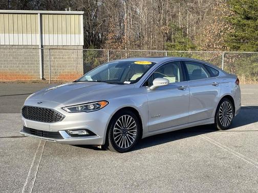 2017 Ford Fusion Hybrid Platinum