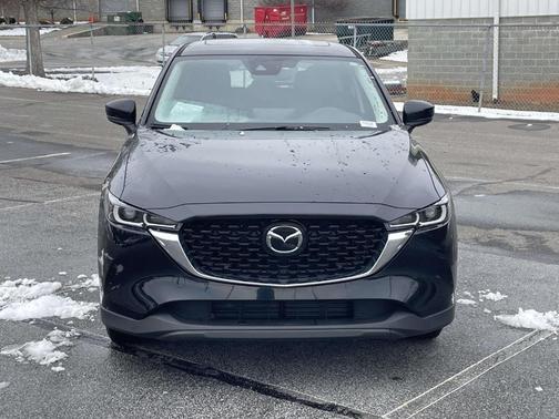 2023 Mazda CX-5 2.5 S Preferred Package