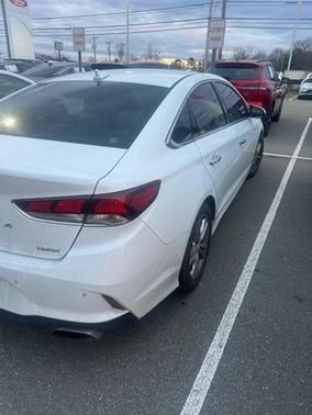 2018 Hyundai SONATA Limited