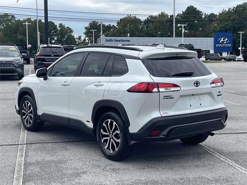 2024 Toyota Corolla Cross Hybrid SE