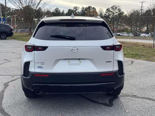 2026 Mazda CX-50 Premium