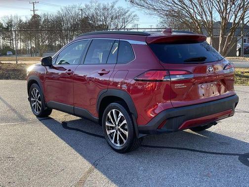 2023 Toyota Corolla Cross XLE