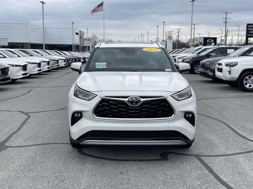 2021 Toyota Highlander Platinum