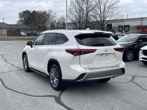 2021 Toyota Highlander Platinum