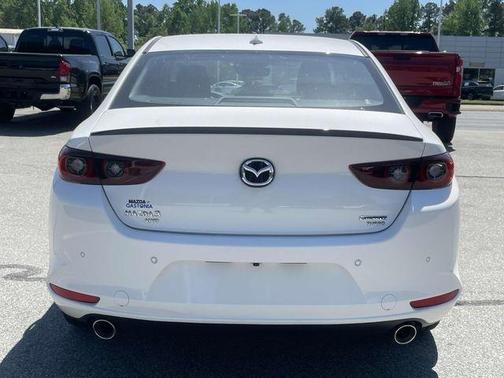 Snowflake White Pearl 2026 Mazda Mazda3 AWD w/Premium Package