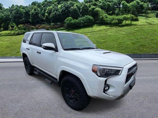 2024 Toyota 4Runner TRD Off Road Premium