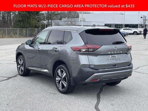 2023 Nissan Rogue SL