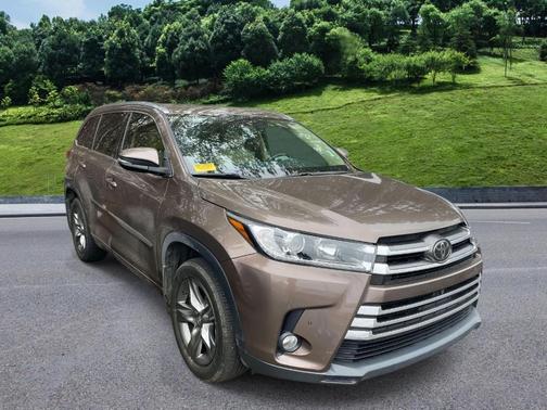 2017 Toyota Highlander Limited Platinum