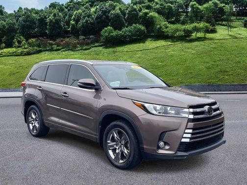 2017 Toyota Highlander Limited Platinum