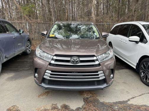 2017 Toyota Highlander Limited Platinum