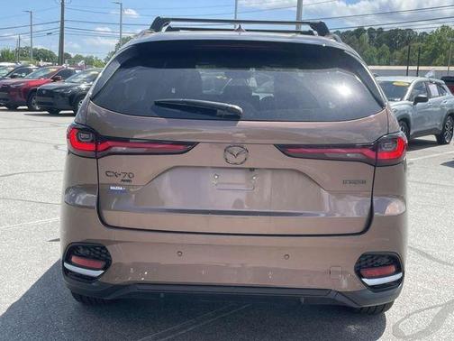 Melting Copper Metallic 2026 Mazda CX-70 CX-70