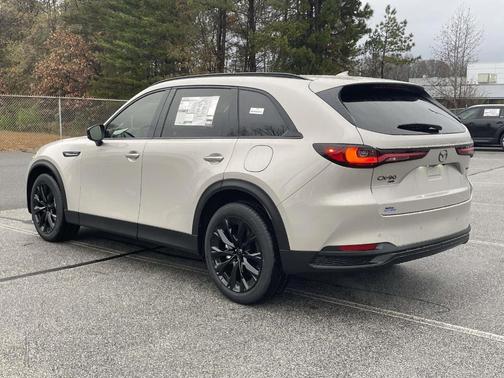 2026 Mazda CX-90 Premium